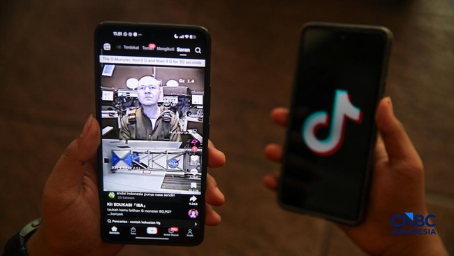 Ragam Cara Orang Tua Agar Anak Tak Kecanduan TikTok-YouTube