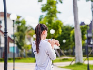 Ini Dampak Penggunaan Smartwatch yang Tidak Anda Sadari