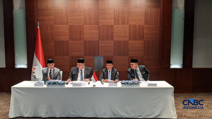 Konferensi Pers ESDM kebijakan pemerintah dalam menyikapi kondisi geopolotik global, Selasa (31/3/2026). (CNBC Indonesia/Emir Yanwardhana)