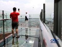 Intip Potret Spektakuler The 22nd Sky Lounge Trans Hotel Jakarta