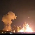 Presiden AS Donald Trump membagikan video serangan besar AS–Israel di Isfahan, Iran, melalui Truth Social, yang menampilkan rangkaian ledakan. (Tangkapan Layar Truth Social/@realDonaldTrump)
