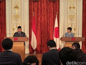 Pujian Prabowo ke PM Sanae Sebab Disambut di Musim Bunga Sakura