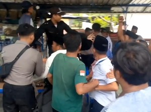 Vonis Pembunuhan di Probolinggo Diwarnai Ricuh Keluarga Korban-Terdakwa