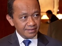 Harga BBM Subsidi Bakal Naik per 1 April? Ini Jawaban Bahlil