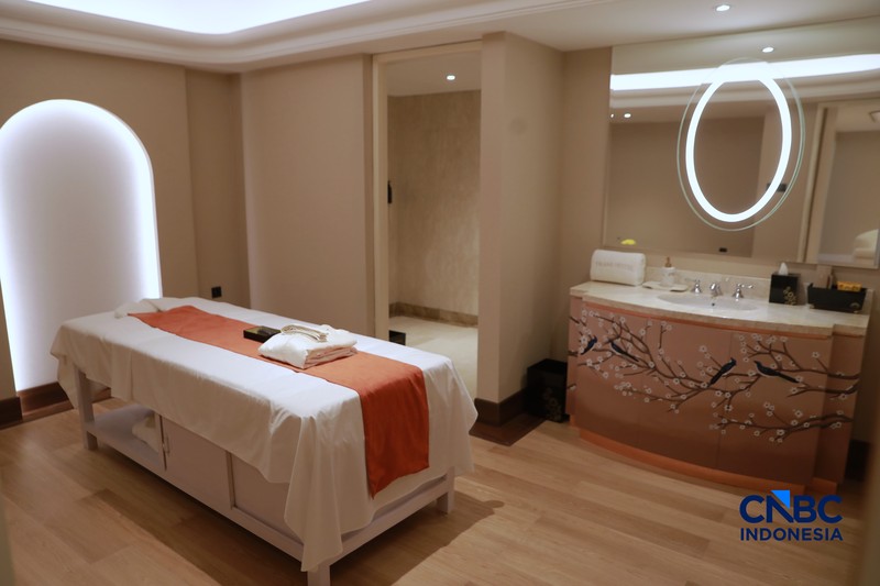 Fasilitas di Premier Room Trans Hotel. (CNBC Indonesia/Muhammad Sabki)