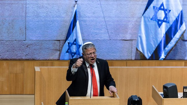 Geger, Menhan Israel Rayakan Ultah dengan Kue Gantung Warga Palestina