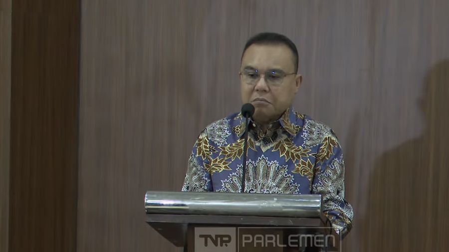 Wakil Ketua DPR RI Sufmi Dasco Ahmad mengumumkan bahwa tidak ada penyesuaian harga Bahan Bakar Minyak (BBM) bersubsidi dan non subsidi besok, Rabu, 1 April 2026. (Tangkapan layar youtube DPR RI)