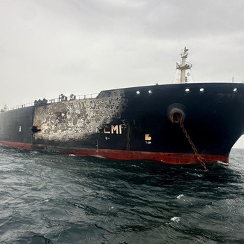 Potret Saling Serang Iran VS AS-Israel: Kapal Jebol-Boeing Hangus