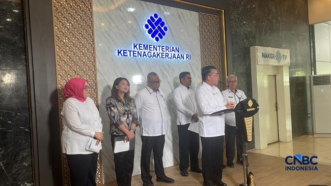 Aturan Lengkap Pelaksanaan WFH 1x Seminggu Karyawan Swasta-BUMN-BUMD