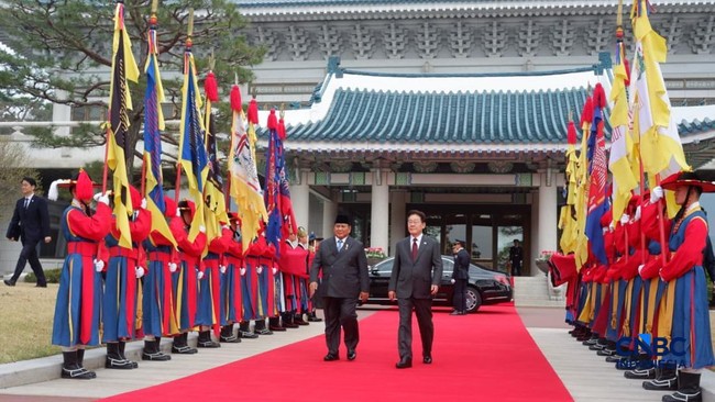 Prabowo Tiba di Blue House, Temui Presiden Korea Selatan Lee Jae Myung