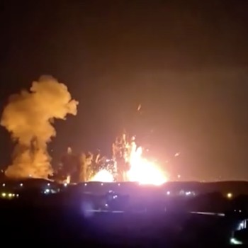 Detik-Detik AS Jatuhkan Bom Penghancur Bunker Raksasa 900 Kg ke Iran
