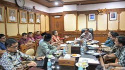 Bupati-Wabup Pidie Jaya Selisih Soal Wewenang, Wagub Turun Tangan