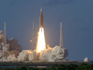 Roket Artemis II Sukses Meluncur! 4 Astronaut NASA Menuju Bulan