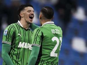 Tarik Muharemovic Tinggalkan Sassuolo, Jay Idzes Menyusul?