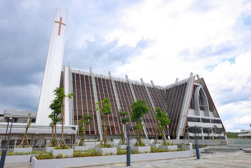 Status Basilika Santo Fransiskus Xaverius di IKN masih menunggu persetujuan Vatikan, pembangunan gereja hampir rampung dan ditargetkan diresmikan Juli. (Dok. Humas Otorita IKN)