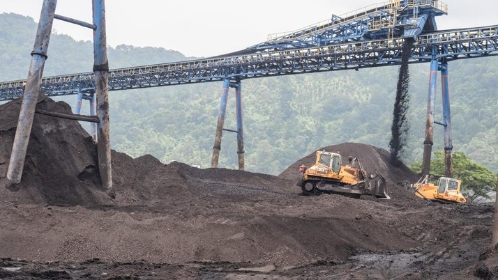 Tambang batu bara PT Bukit Asam Tbk (PTBA) di Tanjung Enim, Sumatera Selatan. (Dok. PTBA)