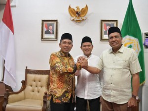 Bupati-Wabup Pidie Jaya Salam Komando Usai Dimediasi Wagub Soal Wewenang