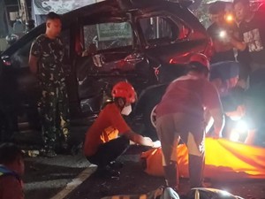2 Motor Lawan Arus Tabrak Mobil, 3 Remaja di Bantul Tewas