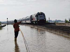Mengenal Persinyalan Kereta Api dan Sejarahnya, Rambu-rambu untuk Cegah Tabrakan