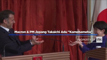 Video: Macron & PM Jepang Takaichi Adu "Kamehameha"