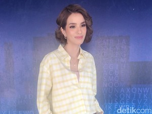 Prinsip Fashion Sheila Marcia: Gaya Bukan soal Harga, tapi Percaya Diri