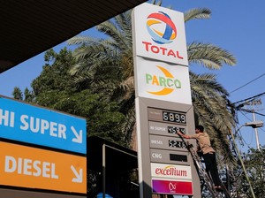 Harga BBM Naik 40%, Pakistan Gratiskan Transportasi Umum Sebulan