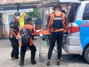 1 ABG Terseret Ombak Pantai Gajah Kebumen Ditemukan Tewas, 1 Masih Dicari
