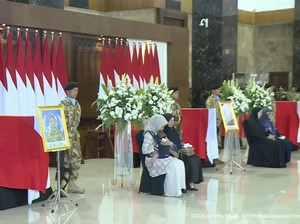 Menlu Sugiono Ucapkan Dukacita atas Gugurnya 3 Prajurit TNI di Lebanon