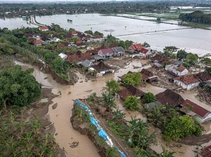 Bocah 8 Tahun Hanyut Terbawa Arus Banjir di Demak Ditemukan Tewas
