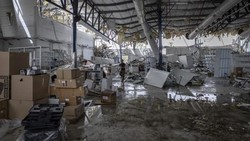 Rudal Iran Hantam Tel Aviv, Beberapa Orang Terluka