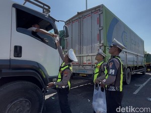Kemacetan 17 Km di Ketapang Terurai, Sopir Puji Polisi Banyuwangi