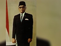 Demi Rakyat, Orang Terkaya Ini Sumbang 30 Miliar Rupiah
