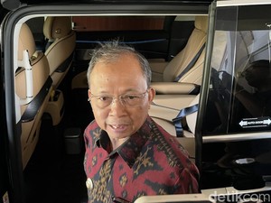 Respons Koster Terkait Investor Gugat Pemprov Bali soal Lift Kaca Kelingking