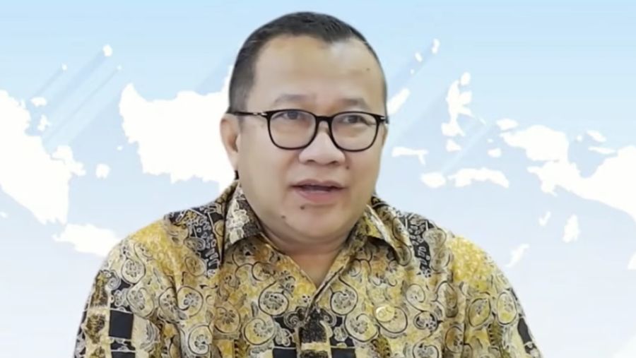 Kepala Eksekutif Pengawas Inovasi Teknologi Sektor Keuangan, Aset Keuangan Digital, dan Aset Kripto OJK, Adi Budiarso saat Konferensi Pers Asesmen Sektor Jasa Keuangan dan Kebijakan OJK Hasil RDKB Maret 2026. (YouTube/Otoritas Jasa Keuangan)
