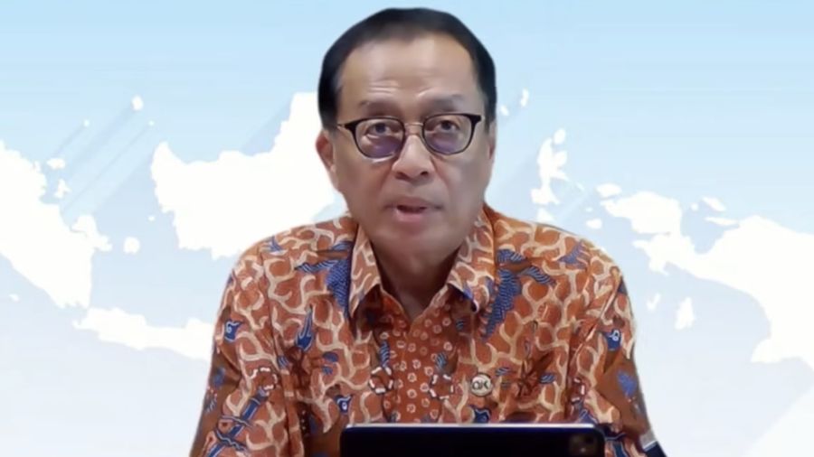 Kepala Eksekutif Pengawas Perbankan OJK, Dian Ediana Rae saat Konferensi Pers Asesmen Sektor Jasa Keuangan dan Kebijakan OJK Hasil RDKB Maret 2026. (YouTube/Otoritas Jasa Keuangan)