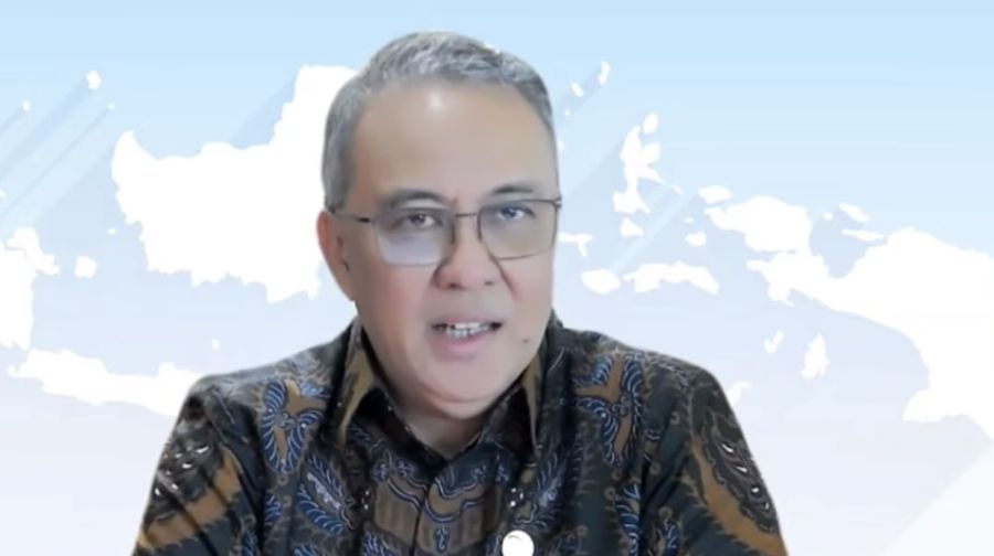 Kepala Eksekutif Pengawas Perilaku Usaha Jasa Keuangan, Edukasi dan Perlindungan Konsumen OJK, Dicky Kartikoyono saat Konferensi Pers Asesmen Sektor Jasa Keuangan dan Kebijakan OJK Hasil RDKB Maret 2026. (YouTube/Otoritas Jasa Keuangan)