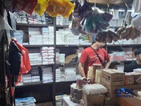 Harga Plastik Naik Gila-Gilaan, Daun Pisang Bisa Jadi Solusi