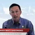 Wakil Ketua Dewan Komisioner OJK, Hernawan Bekti Sasongko saat Konferensi Pers Asesmen Sektor Jasa Keuangan dan Kebijakan OJK Hasil RDKB Maret 2026. (YouTube/Otoritas Jasa Keuangan)