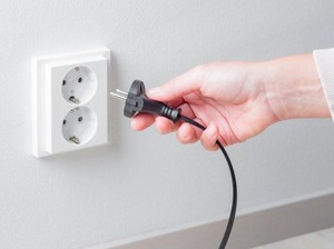 5 Kebiasaan Kecil di Rumah yang Bikin Hemat Listrik