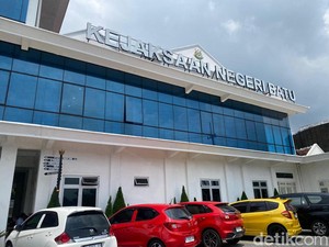 5 ASN Diperiksa Dugaan Korupsi Jual Beli Kios Pasar Induk Among Tani Batu
