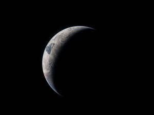 Alasan Ilmiah Mengapa Langit Luar Angkasa Gelap