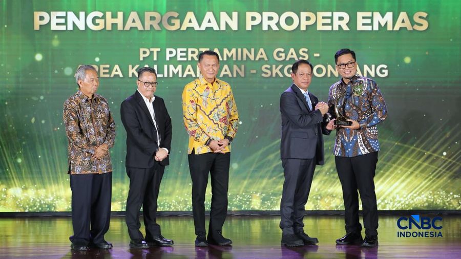 PT Pertamina Gas - Area Kalimantan - SKG Bontang menerima penghargaan Proper Emas dalam acara Anugrerah Lingkungan Proper di Sasono Langen Budoyo, TMII, Jakarta, Selasa (7/4/2026). (CNBC Indonesia/Tri Susilo)