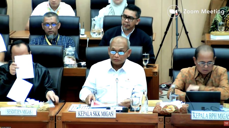 Kepala SKK Migas, Djoko Siswanto saat mengikuti Rapat Dengar Pendapat (RDP) dengan Komisi XII DPR RI di Jakarta, Rabu (8/4/2026). (Tangkapan Layar Youtube/TVR Parlemen)