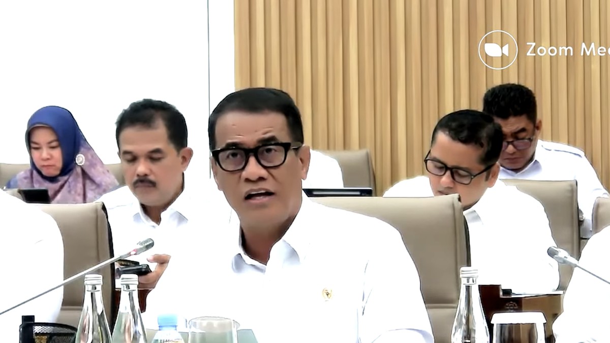 Mentan Sebut Ada Keanehan: Produksi Kurang, Tapi Gula Lokal Tak Laku