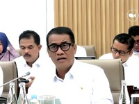 Mentan Sebut Ada Keanehan: Produksi Kurang, Tapi Gula Lokal Tak Laku