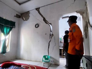 Pergerakan Tanah di Tambaksari Ciamis, Tiga Rumah Rusak Berat