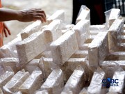 Penjualan tahu dan tempe di Pasar Minggu, Jakarta. (CNBC Indonesia/Muhammad Sabki)