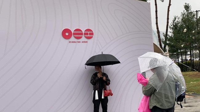 Tak Mau Gagal War Tiket, ARMY Habis Rp15 Juta Demi Nonton BTS di Korea