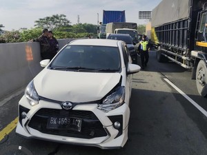 Kecelakaan Beruntun Libatkan 7 Unit Kendaraan Terjadi di Tol Balmera Belawan