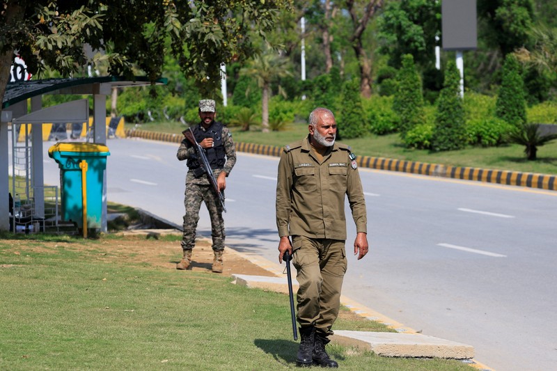 Islamabad memperketat keamanan, menyatakan libur dua hari menjelang pembicaraan AS-Iran, Kamis (9/4/2026). (REUTERS/Asim Hafeez)